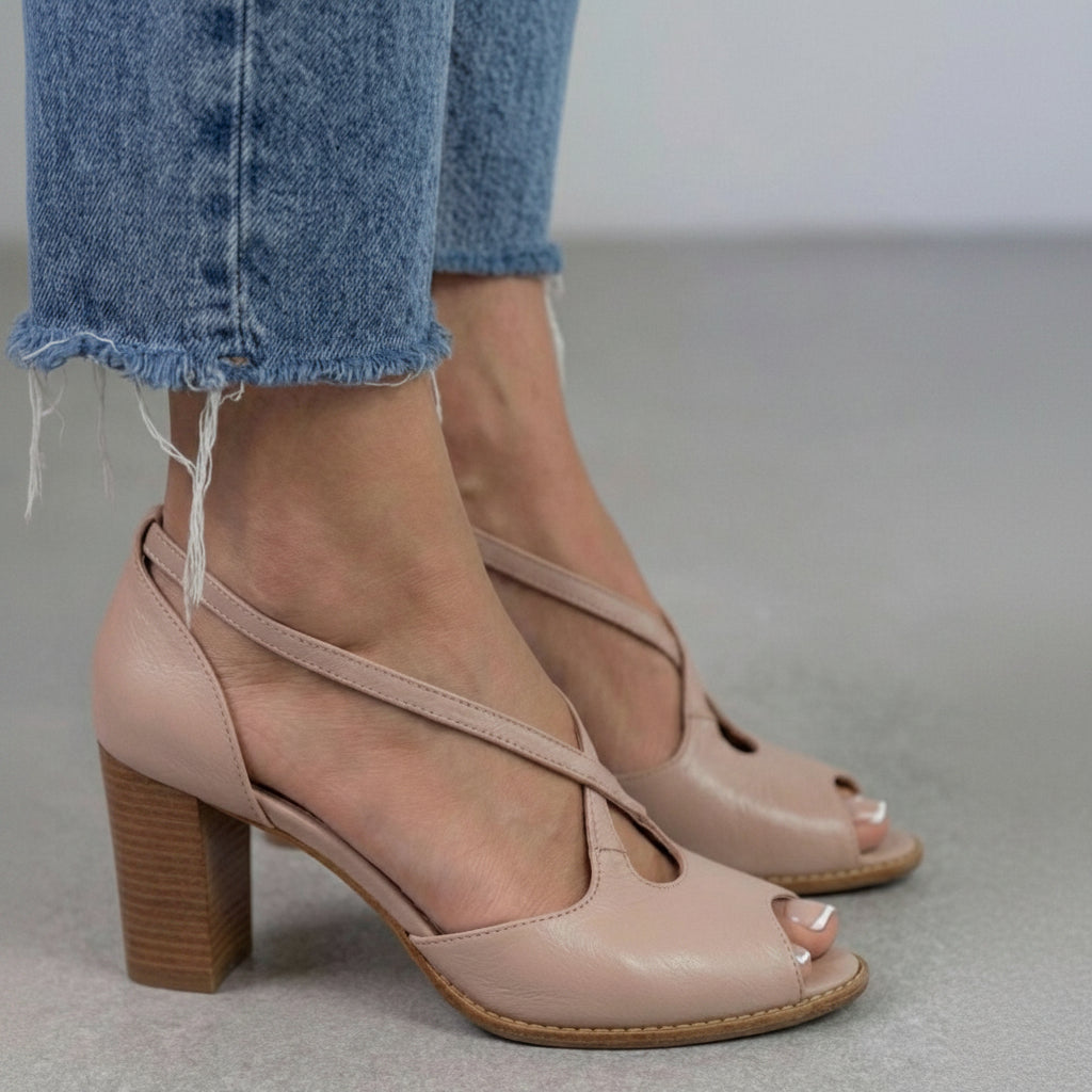 Sandales élégantes Rose Poudré et Rose à bout ouvert avec des brides croisées et un talon bloc