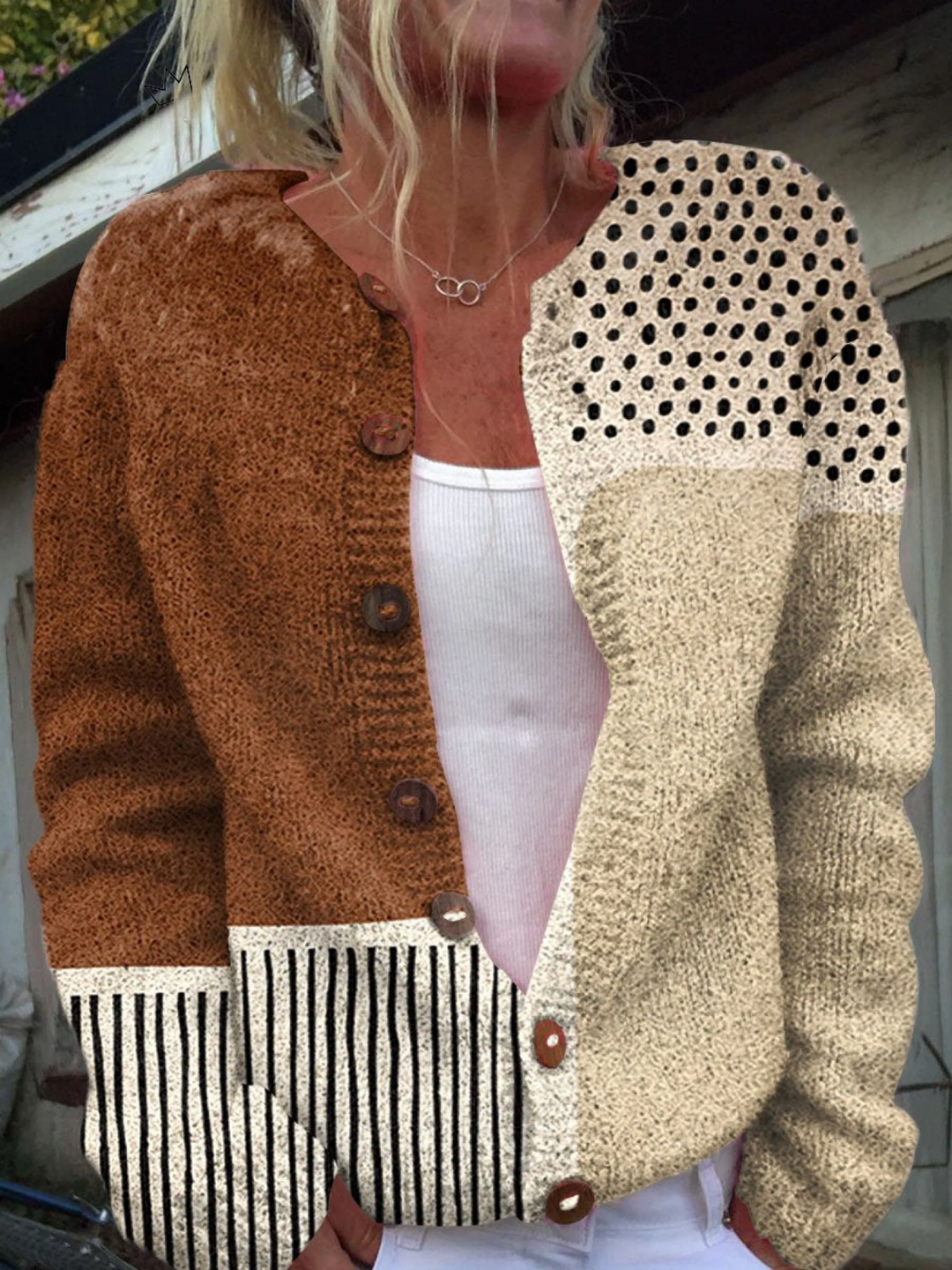 Eloise | Cardigan tricot à boutons et panneaux en patchwork