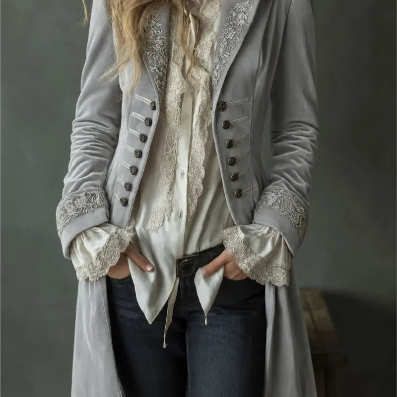 Baptistine | Veste longue brodée effet velours