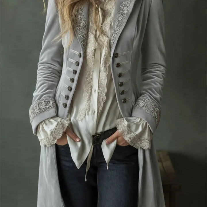 Baptistine | Veste longue brodée effet velours