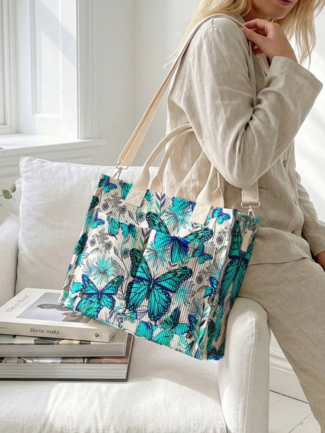 Rolande | Sac cabas en velours côtelé papillons turquoise