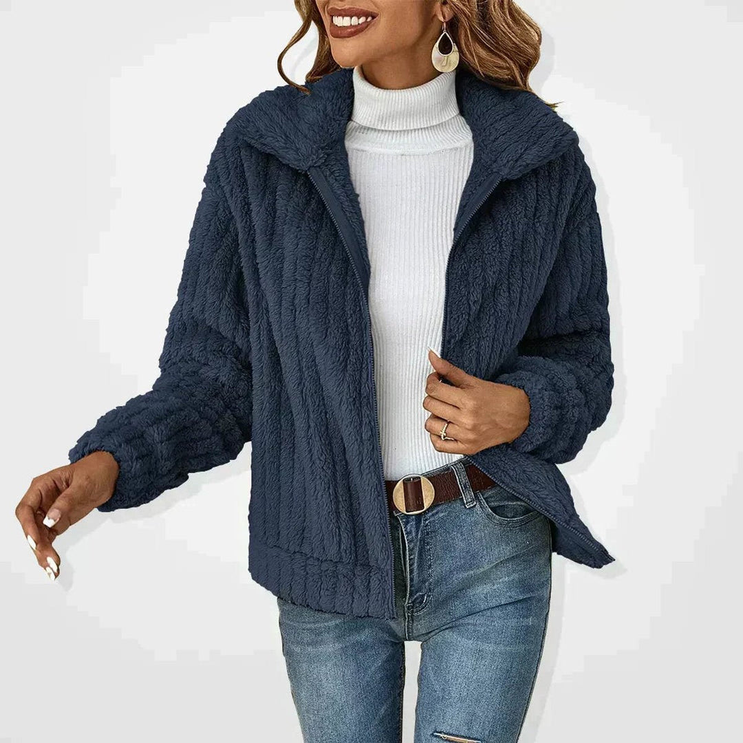 Alexandrine | Veste zippée douce à larges côtes
