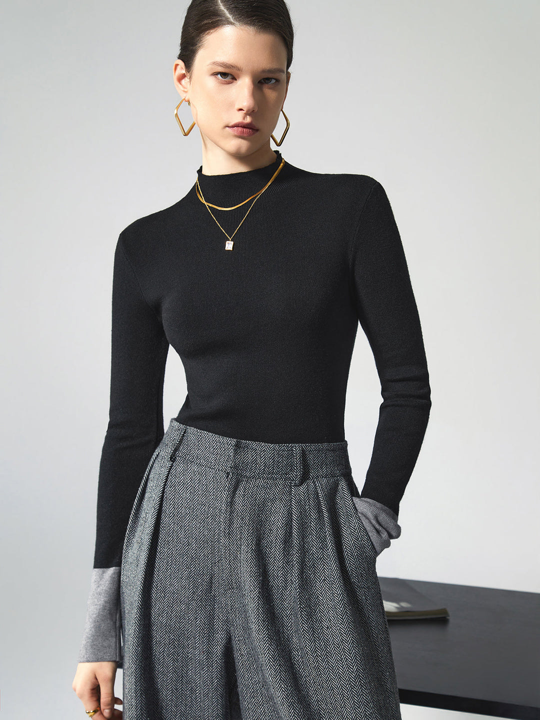 Joachime | Pull fin à col cheminée et poignets contrastés
