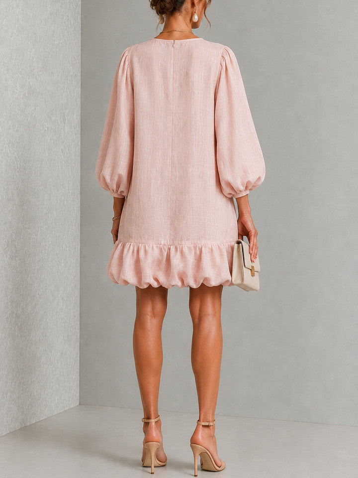 Lalie | Robe courte à boutons fleuris et ourlet bouillonné