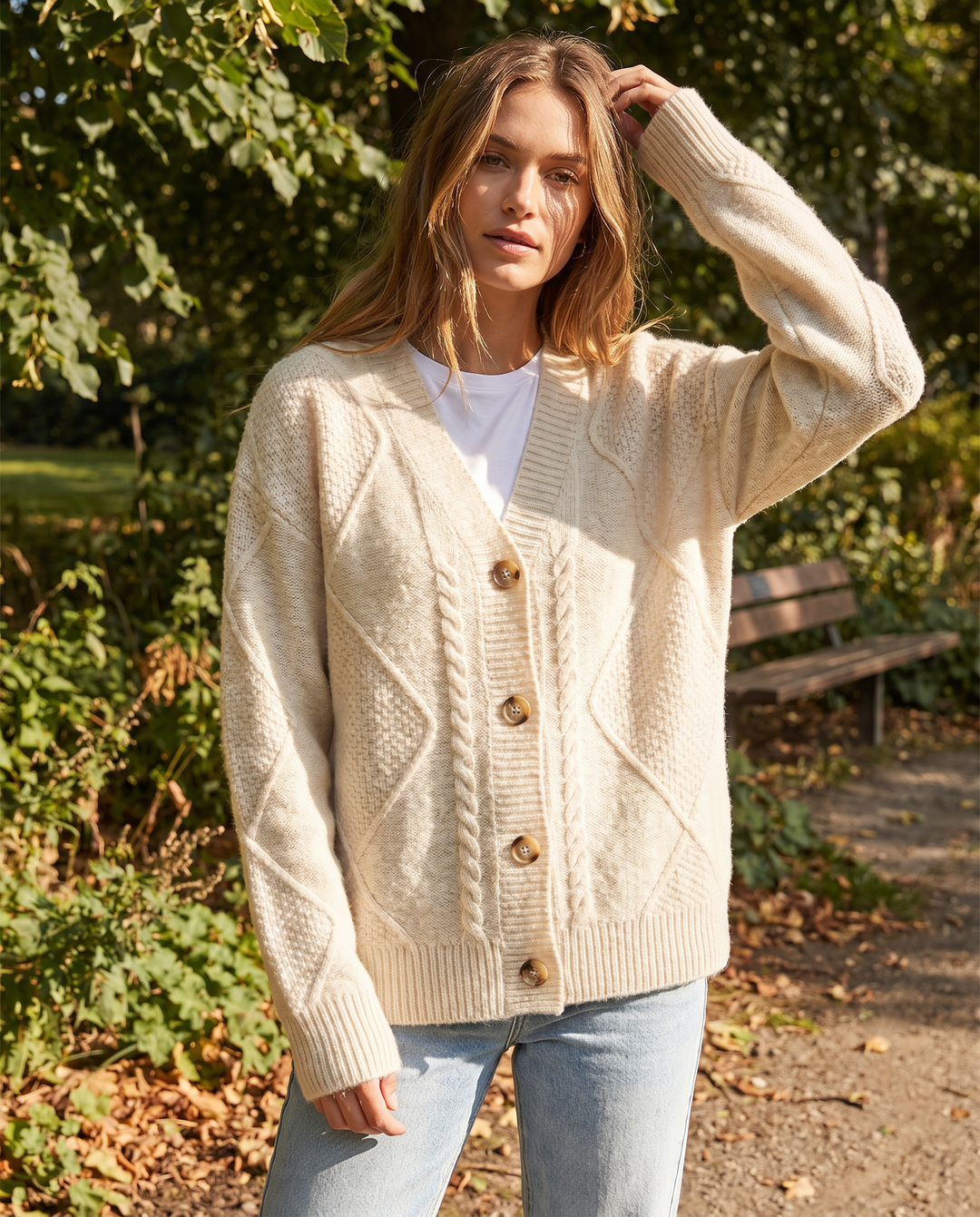 Laurine | Cardigan en maille torsadée à col V