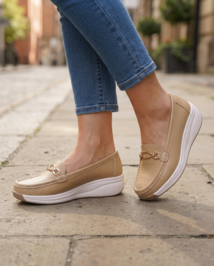 Mélodie | Mocassins confort à mors doré et semelle compensée