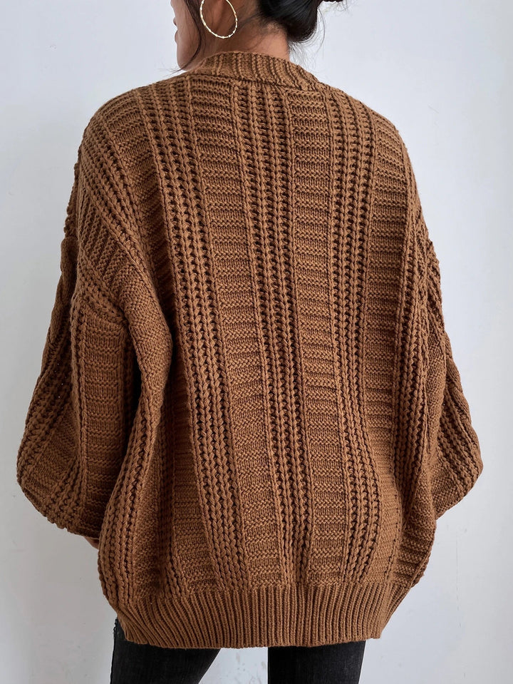 Morgane | Cardigan oversize en maille torsadée